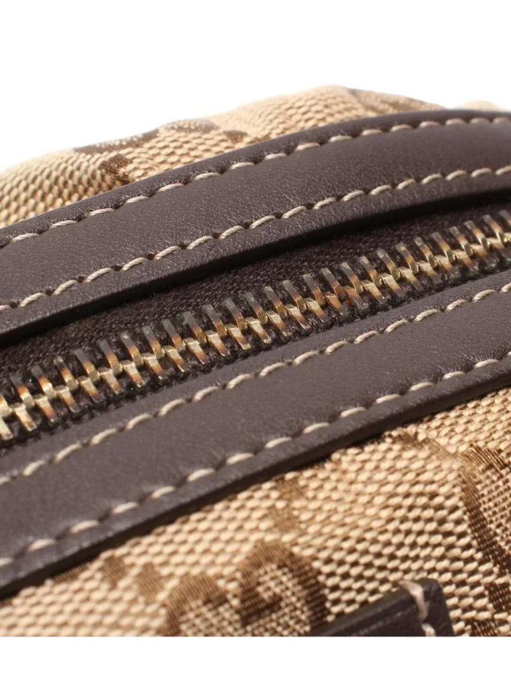 Gucci pouch bamboo